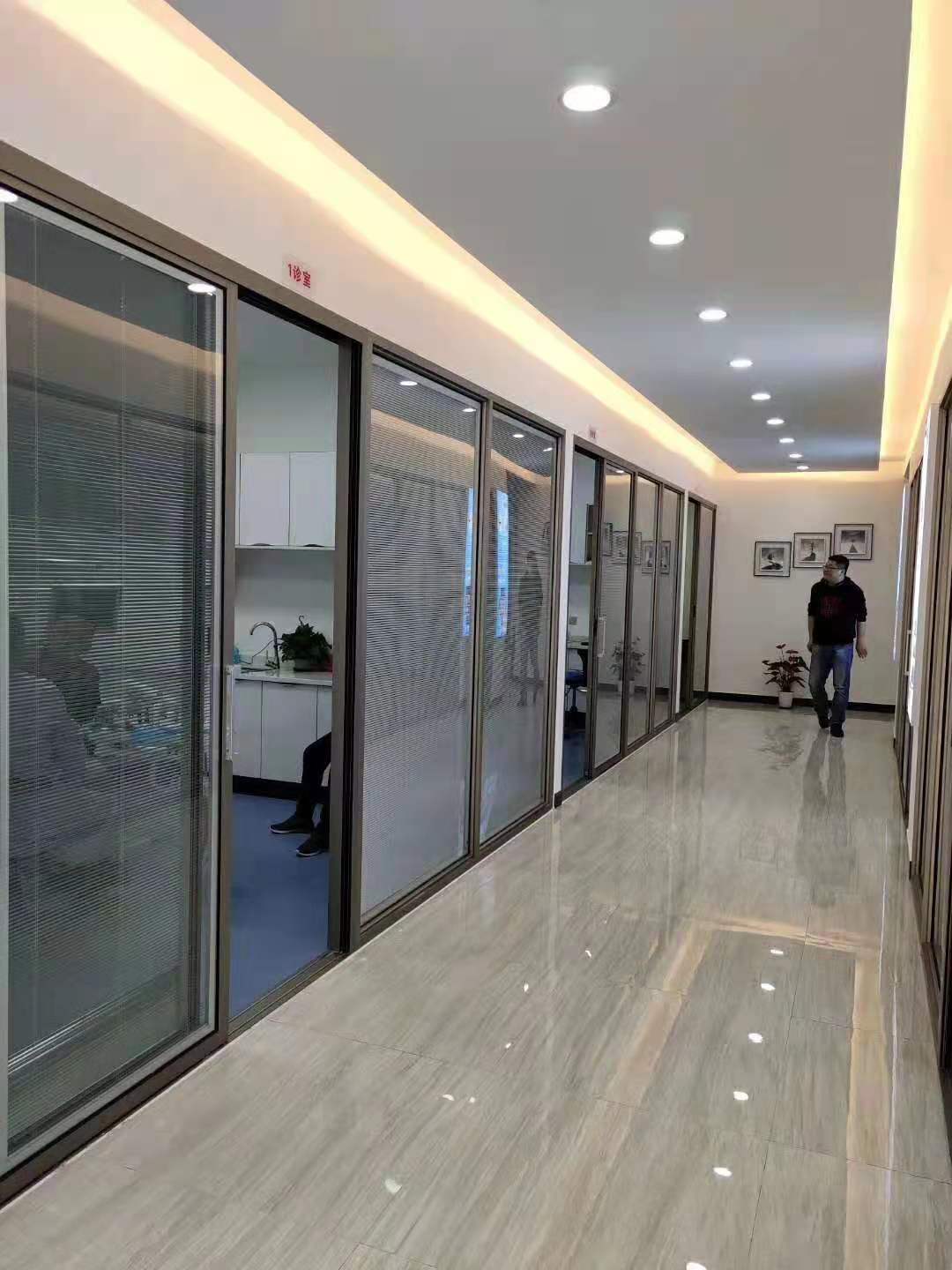 中空百叶